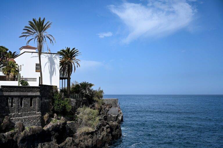 Tips for Designing a Functional Bedroom