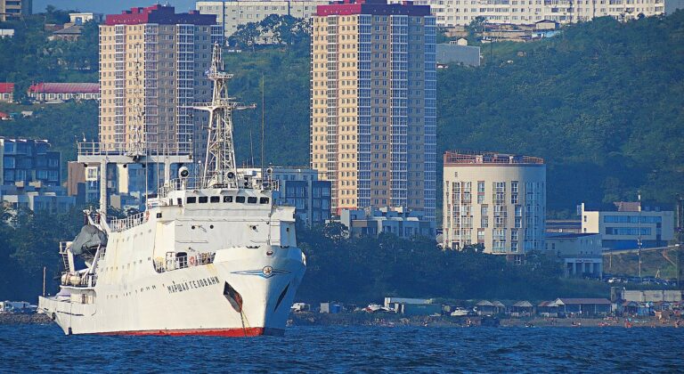 Digital Detox: Reconnecting with Nature